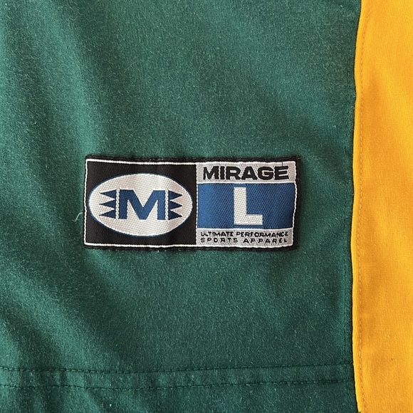 90’s Vintage NFL Mirage Green Bay Packers Zip Up Short Sleeve Shirt - Picture 5 of 11
